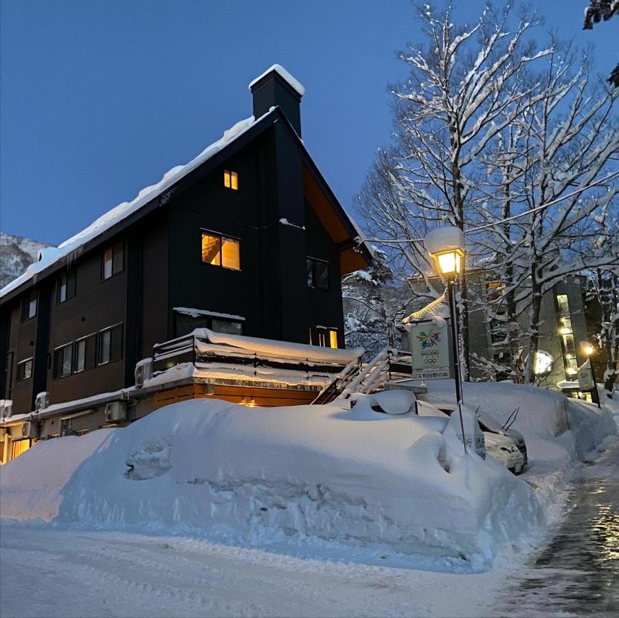 白馬パウダーマウンテン Hotel Hakuba Buitenkant foto